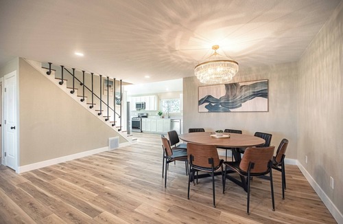 Calhan House | Stunning Home w King Beds, Volleyball Mountain Views, Private Retreat, Hot tub