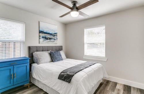Farmers Branch House | Stunning Modern Contemporary4BR Home Near Galleria