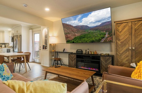 Jemez Pueblo Cabin | Stunning Views Dark Sky Stargazing