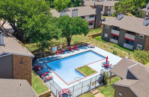 North Arlington Apartment | Stylish 1 bedroom Near ATT Stadium