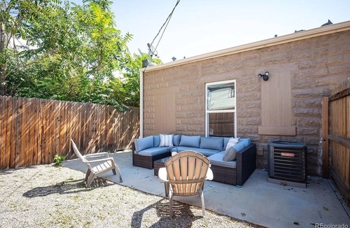 Jefferson Park House | Stylish 2BR Retreat Near Mile High + Jefferson Park