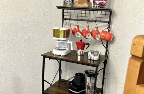 Denton House | Stylish 4BR Retreat in Denton | Sleeps 10 UNT TWU
