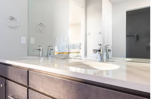 Northfield House | Stylish brand new Central Park, Denver Entire Home