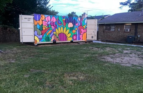 Pleasant Grove House | Stylish Container Stay Near Dallas - Hidden Trail