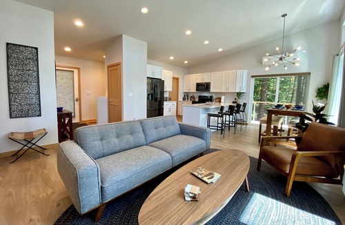 Rosario House | Stylish forest retreat on Orcas Island. Chef's kitchen, mid-century décor & a private deck among the firs. Two levels, forest views from every room. Minutes to Moran Park, Rosario Resort & Eastsound. Your perfect Pacific Northwest escape awaits.