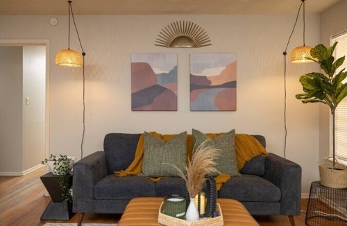 Denton House | Stylish Stay on Cordell Heart of Denton Living