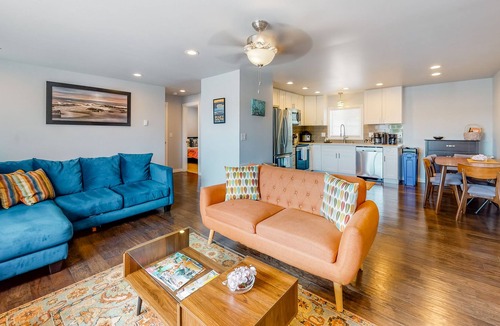 South Seattle House | Stylishly Updated Beacon Hill Gem: Near I-5, Light Rail & Seattle City Center