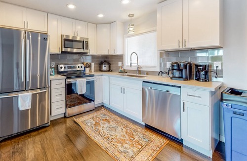 South Seattle House | Stylishly Updated Beacon Hill Gem: Near I-5, Light Rail & Seattle City Center