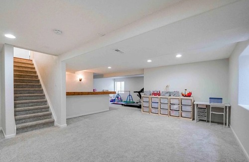 Firestone House | Suburban Villa with ALL the Amenities