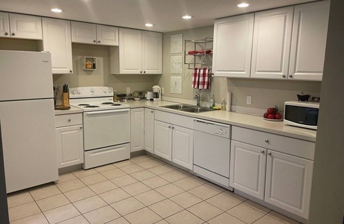 Sunland Estates Villa | *Sunland Estates* Cozy quiet home