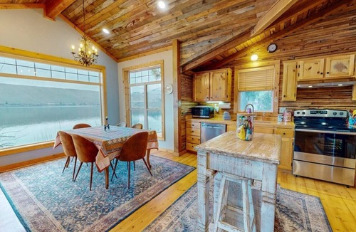 Joseph House | `Sunrise` formally Queens Court Wallowa lakefront
