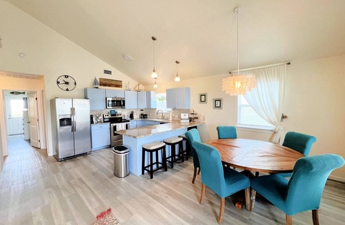 Freeport House | Sunset by the Bay - Ocean & Intracoastal Deck Views!