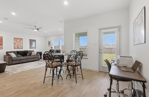 Richmond House | Sunset Creek Sanctuary - Spacious Family Home