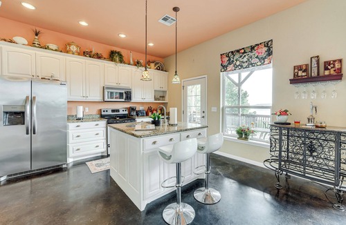 Longtown House | Sunset View Deck! Lake Eufaula Family Getaway