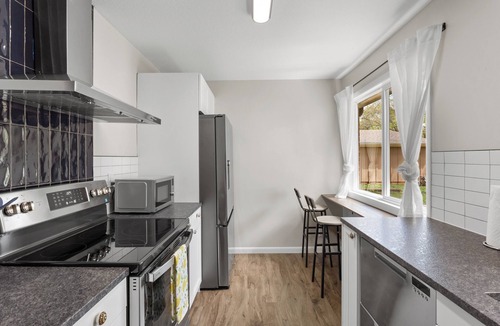 Sunset Hills House | Sunshine on 7th: Pet Friendly, 2-bedroom house, walking distance to KU!