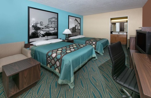 Duncan Hotel | Super 8 by Wyndham Duncan OK