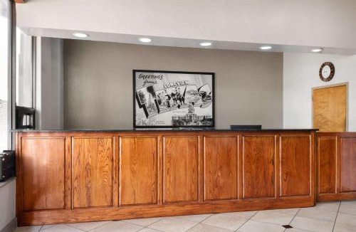 Longview Hotel | Super 8 by Wyndham Longview/North