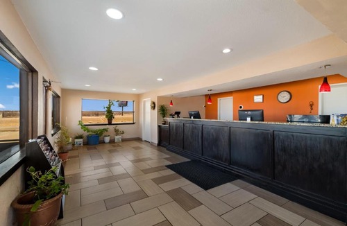 Wichita Falls Hotel | Super 8 by Wyndham Wichita Falls