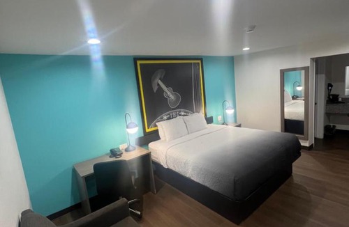 Wichita Falls Hotel | Super 8 by Wyndham Wichita Falls