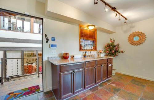 Canoncito Apartment | Surrounding Mtn Views! Quaint Santa Fe Retreat