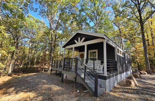 Broken Bow Cabin | Sweethart | Romantic Getaway | Hot Tub | Keyless