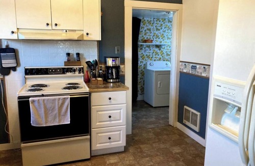 New Meadows House | Sweetheart Ranch : Pet-Friendly Historic Farmhouse with Mountain Views