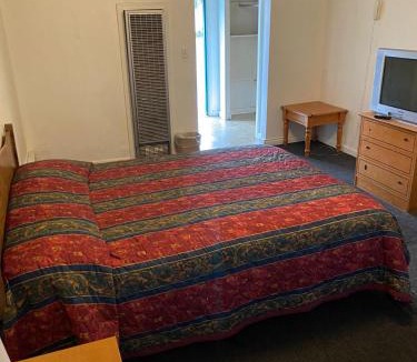 New Tacoma Hotel | Tacoma Center Motel