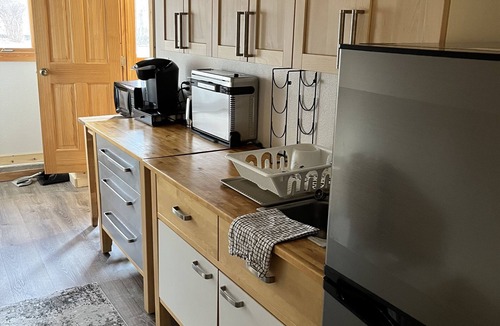 Erie Apartment | Take it easy at this unique country getaway.