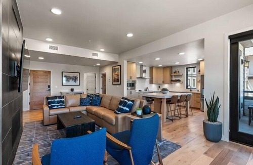 Tamarack Hotel | Tamarack Resort