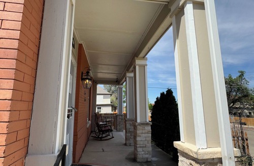 Pueblo House | Tara House — Historic Charm, Executive Comfort, Minutes from Downtown