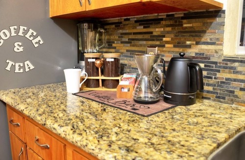 Tumwater House | Tartan Tango - 2BR family rambler near Tumwater HS - low fees