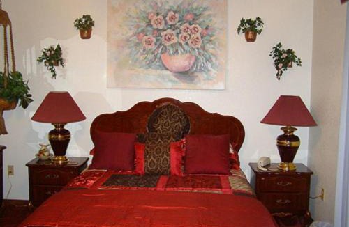 Boles Acres Hotel | Tavares Inn