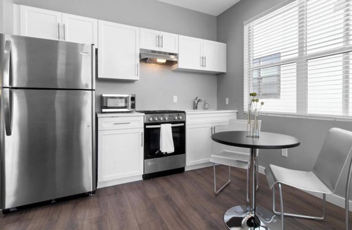 Downtown Albuquerque Apartment | Terrific Tijeras Getaway w Garage – An Irvie Home
