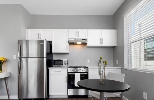 Downtown Albuquerque Apartment | Terrific Tijeras Getaway w Garage – An Irvie Home