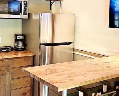 Sutherland Springs Other | Texas Waterside Escape: Glamping Holiday in a Tented Cabin with Shared Comforts