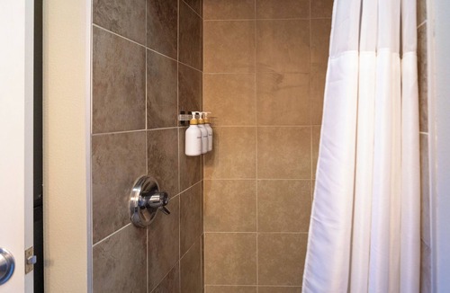 Wheatland House | Thankers