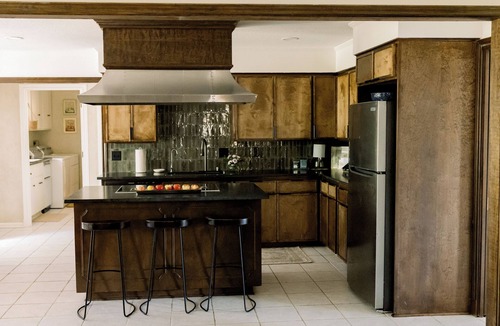 Fairbanks House | The Arlington House is a spacious home, perfect for larger families & gatherings