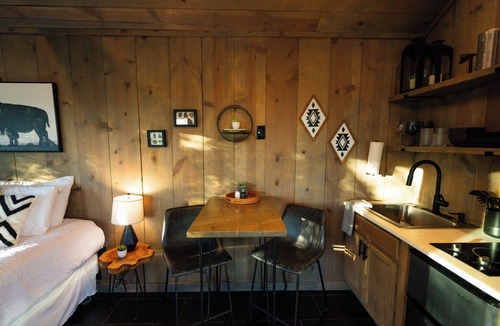 Hondo Cabin | The Arrowhead Cabin