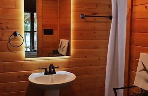 Breckenridge Cabin | The Bass Hall Casita on Hubbard Shores