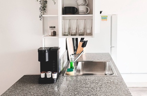 Jefferson Park Apartment | The Beat Box Studio