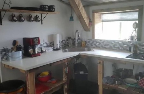 Bandera Apartment | The Boulderdash Bird House studio apt! Wonderful tree top setting, in nature!