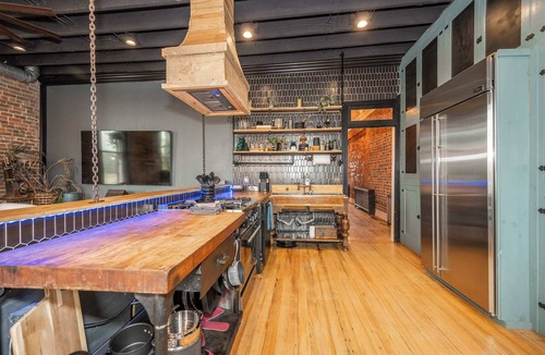 Blanchester House | The Brick Dachshund - Chic for 9