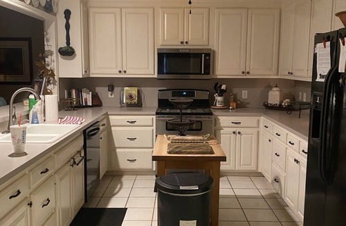 Lubbock House | The Cow Palace! Beautiful 3/2 townhouse with a western flair!