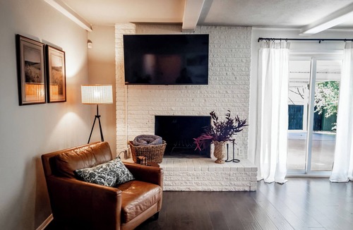 Fort Worth House | The Dwelling 4 bedroom 2 bath home