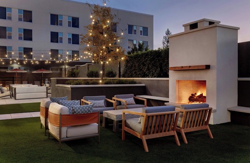 Southlake Hotel | The Elmore Hotel, DFW Southlake, a Tribute Portfolio Hotel