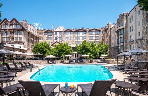 Excelsior Springs Hotel | The Elms Hotel & Spa, a Destination by Hyatt Hotel