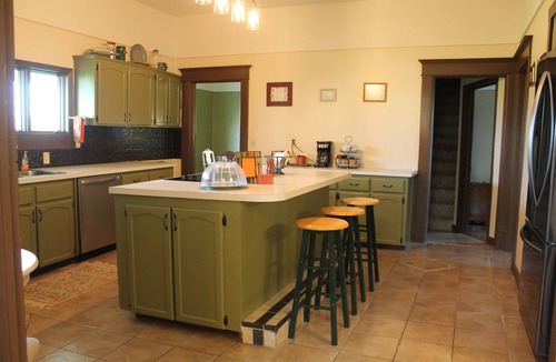 Fairport House | The Farm House - Quiet Country Retreat! Great for Any Season - Pet Friendly!