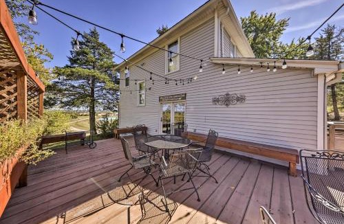 Waldron House | The Farmhouse (Unit B) at Deer Ridge Estate