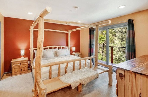 Morrison House | The Four Pines I Near Red Rocks & Trails