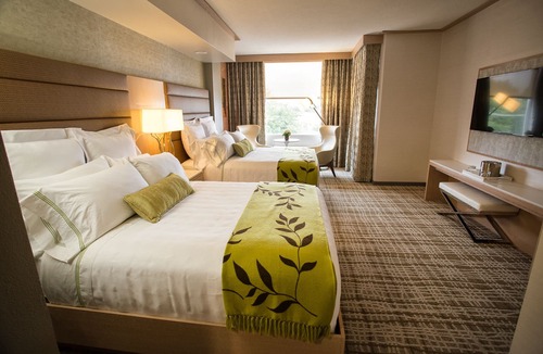 Nacogdoches Hotel | The Fredonia Hotel and Convention Center